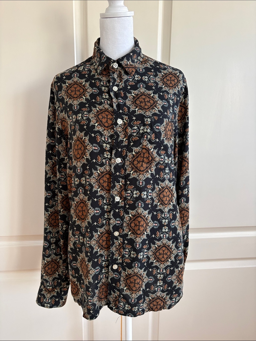 Primark Women’s Button Down Blouse Slim Fit Size Small